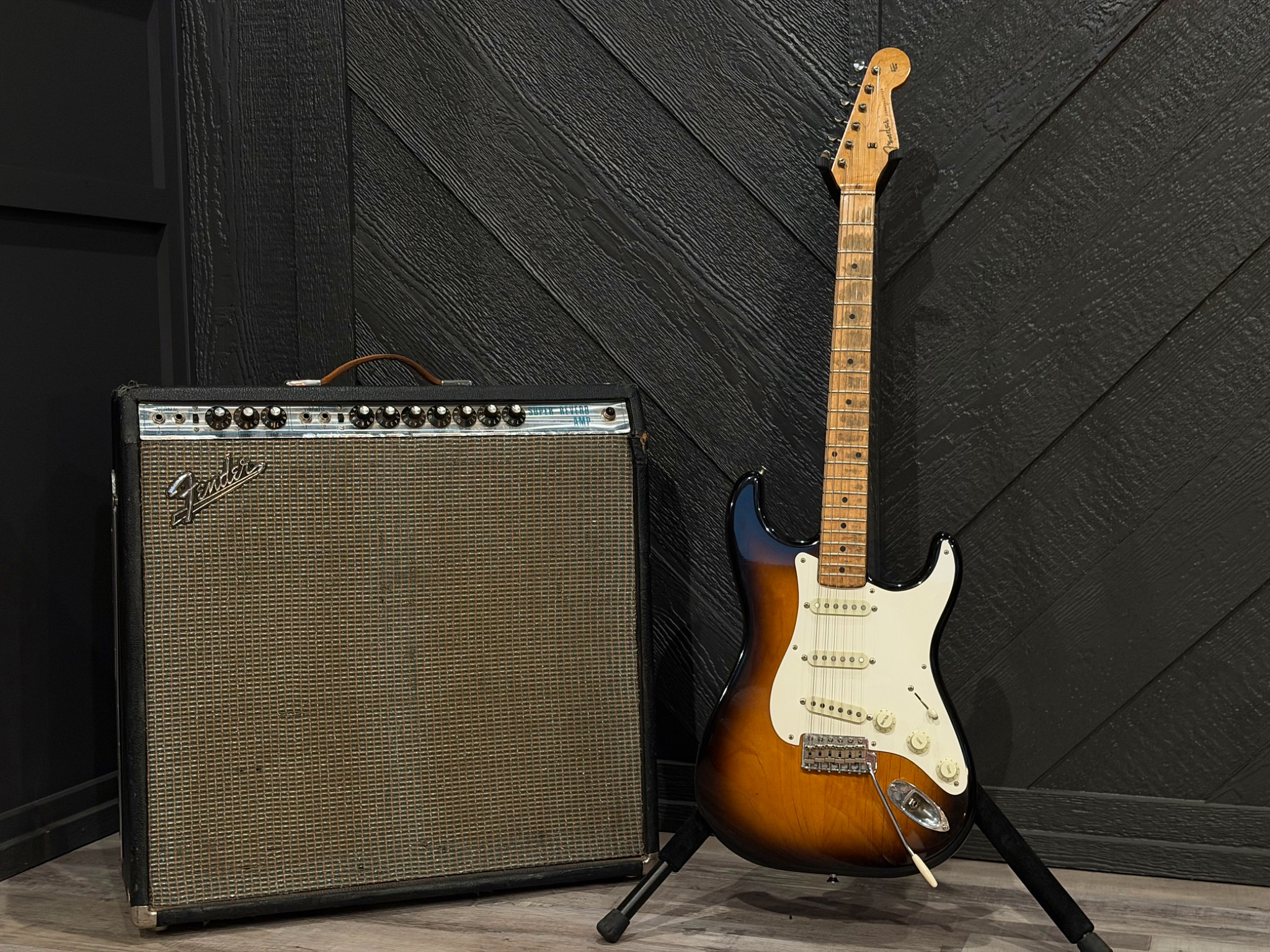 1957 Fender Stratocaster with modified 1970 Fender Super Reverb