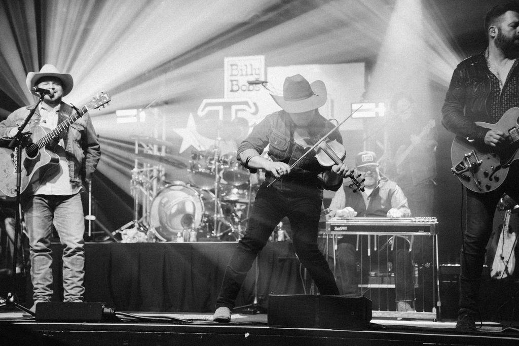 Josh Abbott Band — Billy Bob's Texas